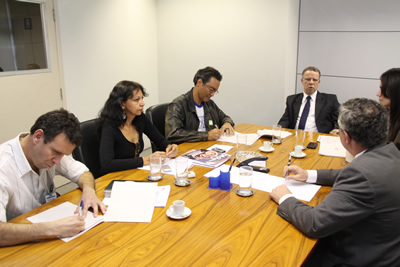 assinatura_acordo_brb_11_11_2009.jpg