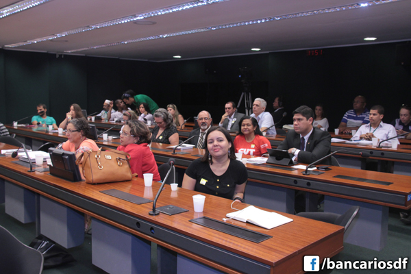 10042014-Audiencia-Camara-Federal-GuinaFerraz-bancariosdf