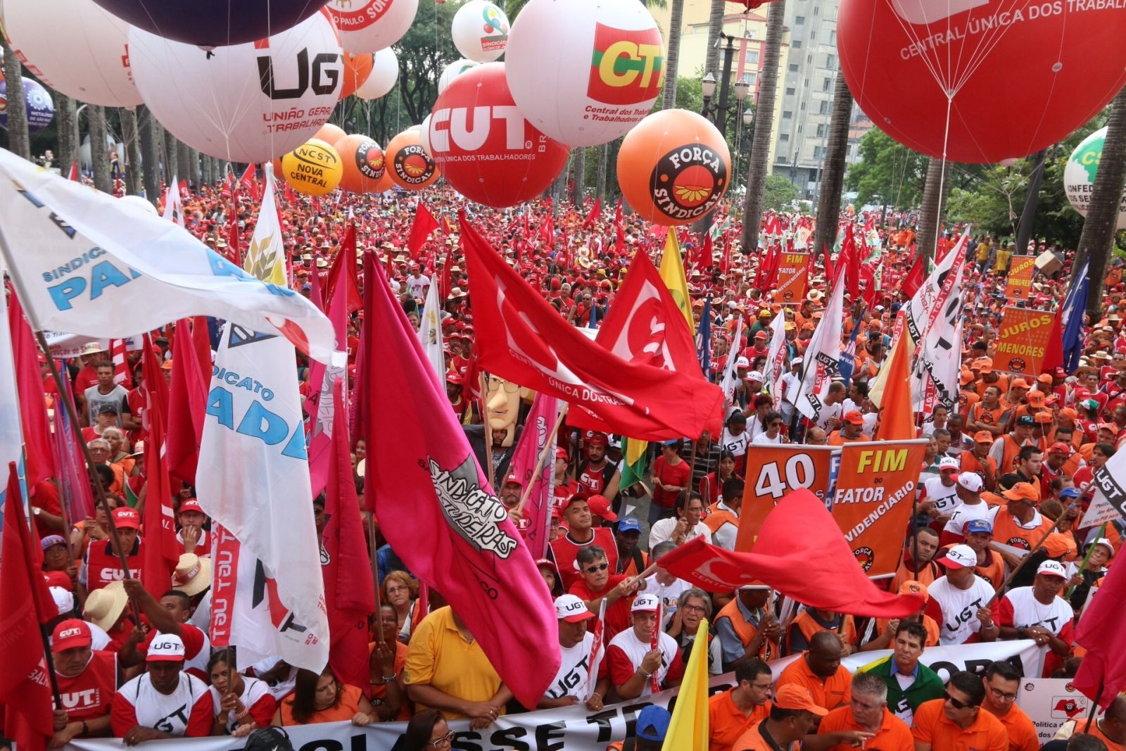 foto da marcha abertura